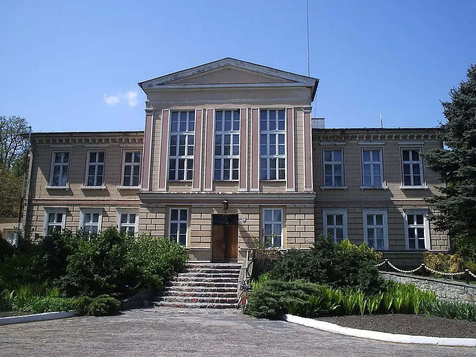 Karolew Palace