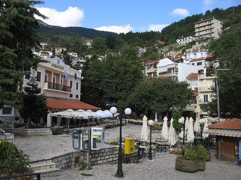 Karpenisi