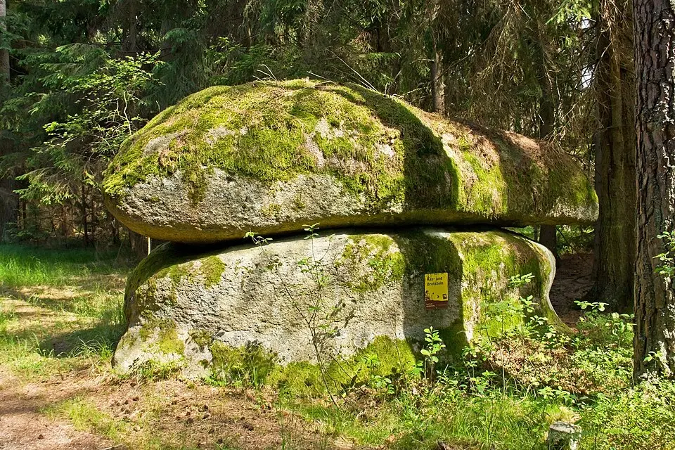Kas- und Brotstein