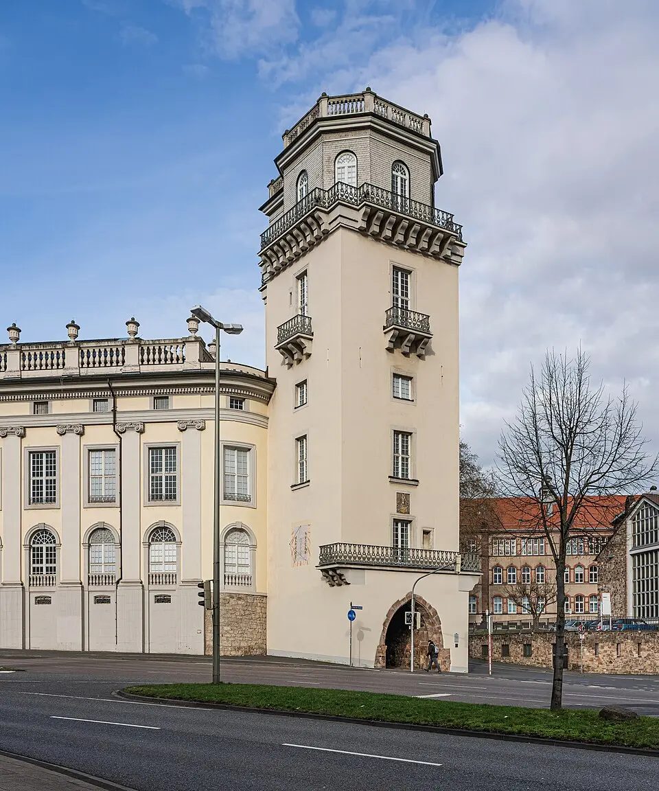Zwehrenturm