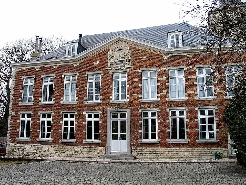Zétrud-Lumay Castle