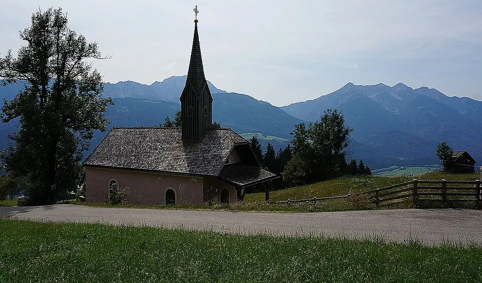 Kath. Filialkirche Seligste Jungfrau Maria (Maria Krönung)
