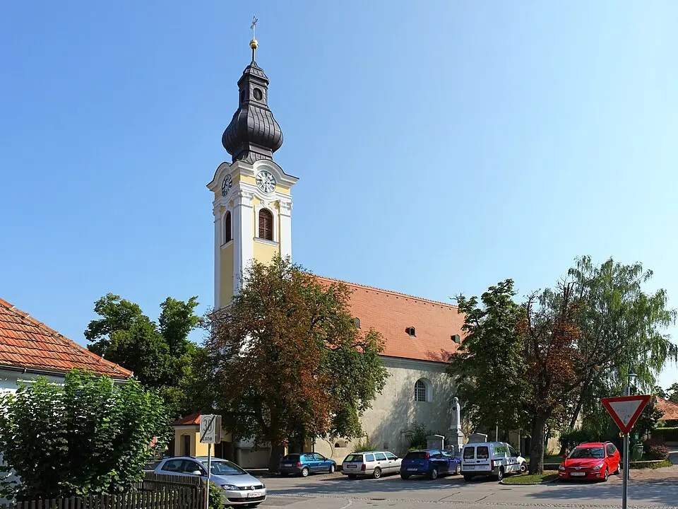 Bild: Duke of W4 · CC BY-SA 3.0 AT Pfarrkirche Etsdorf am Kamp