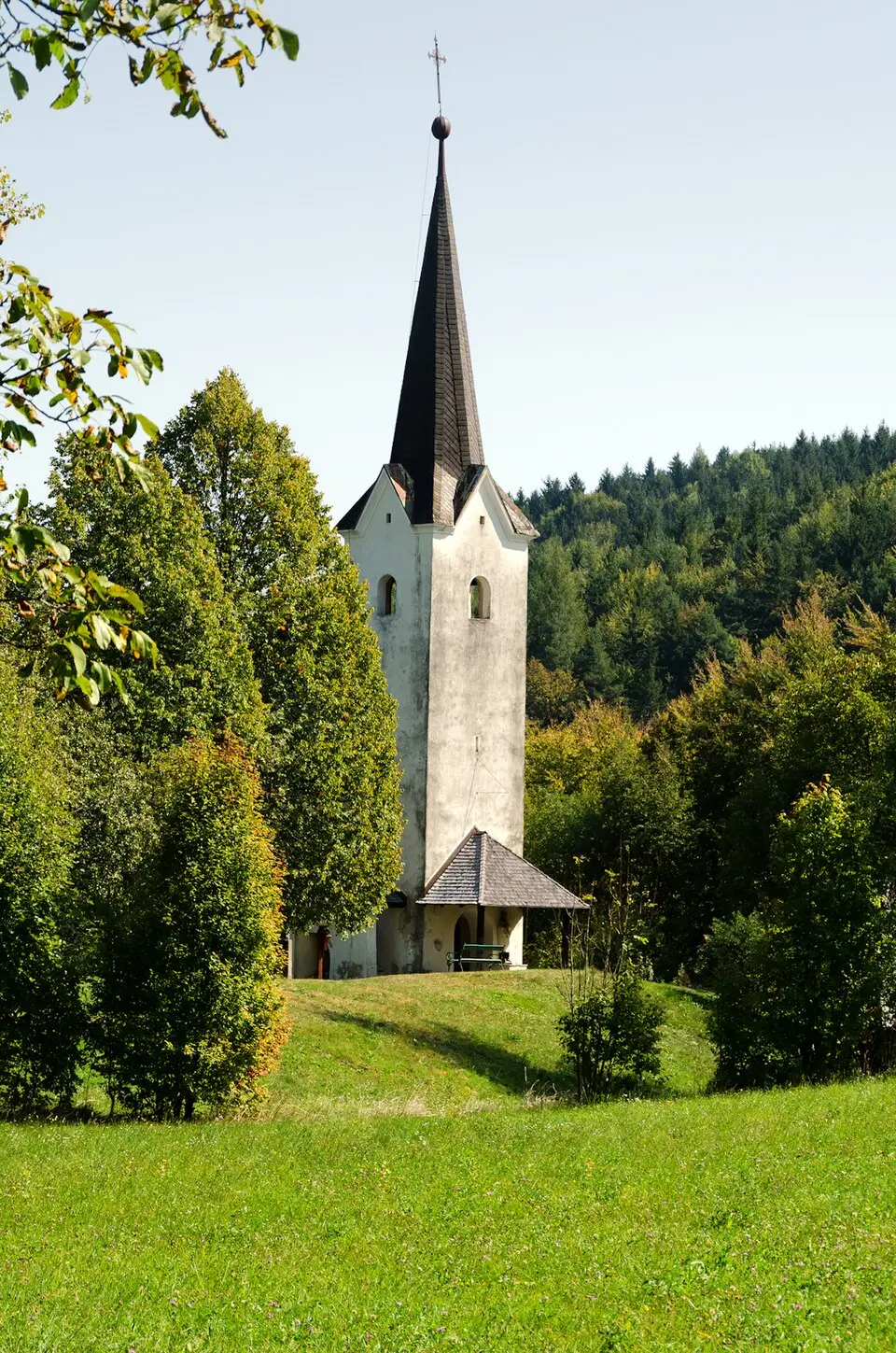 Slika: Florian Fuchs (talk) · CC BY 3.0 Kath. Filialkirche hl. Kreuz (Todesangstkapelle)