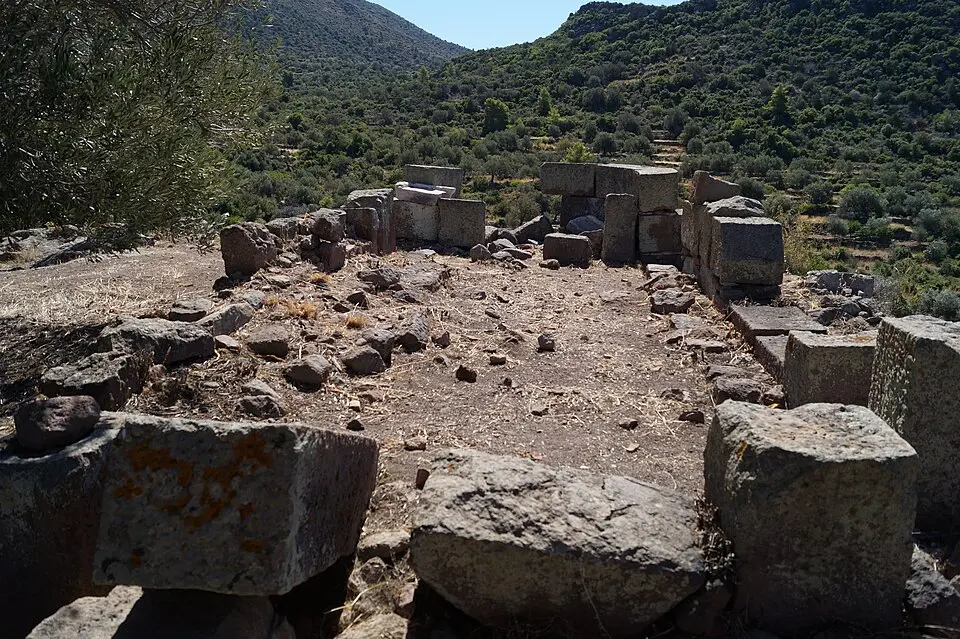 Ακρόπολη των Αρχαίων Μεθάνων