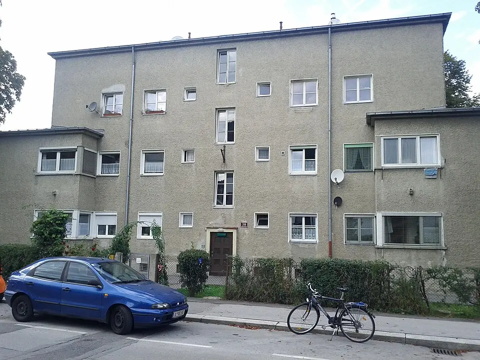 Image: Leitzsche (talk) · CC BY-SA 3.0 AT Wohnanlage „Kaufmannblock“ (6 Wohnhäuser)