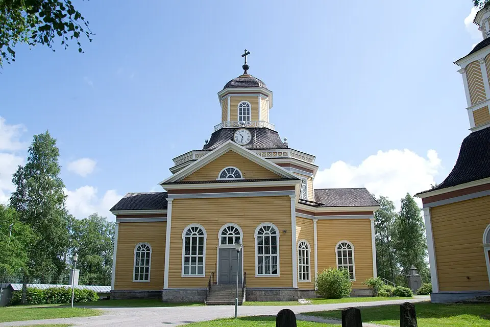 Obrázok: Motopark · CC BY-SA 3.0 Kaustisen kirkko