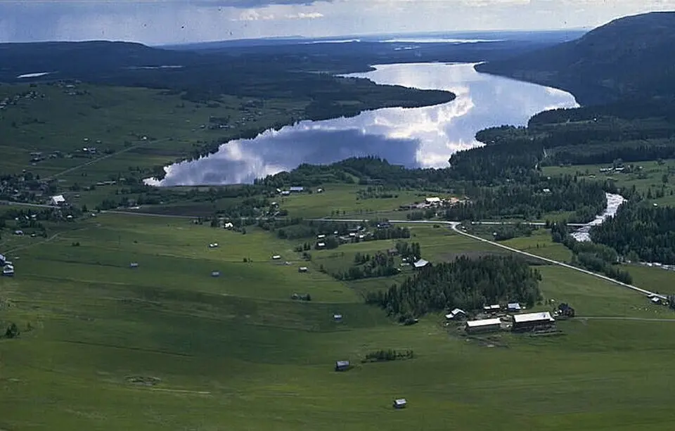 Hällsjön