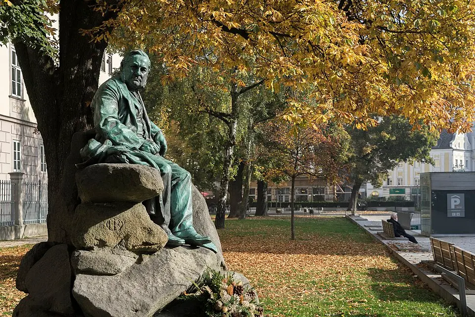 Adalbert-Stifter-Denkmal