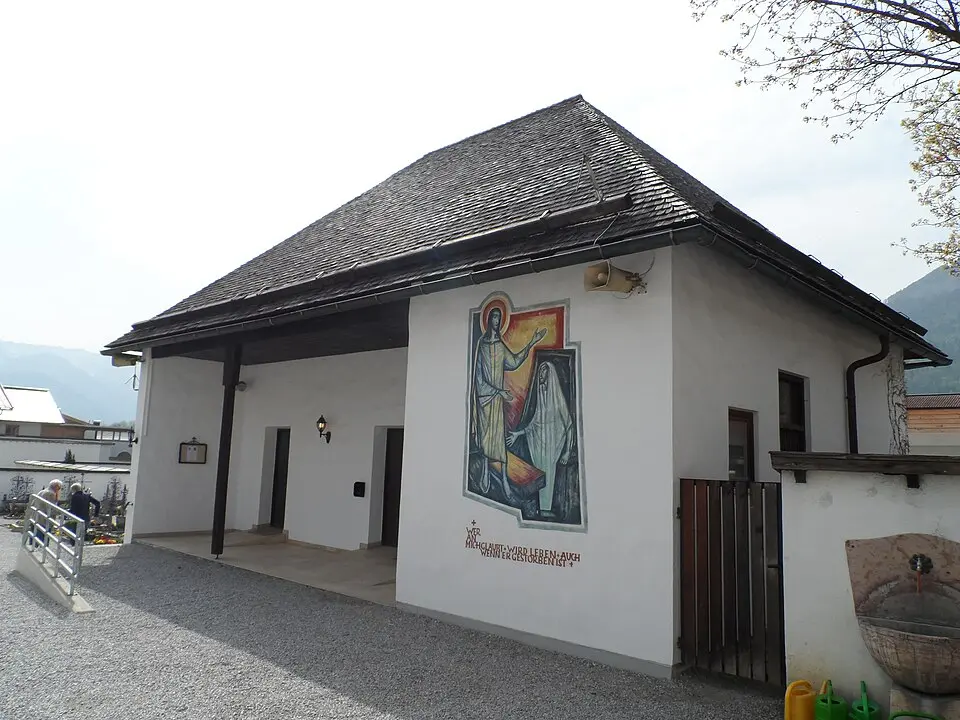 Slika: Leitzsche · CC0 Aufbahrungshalle