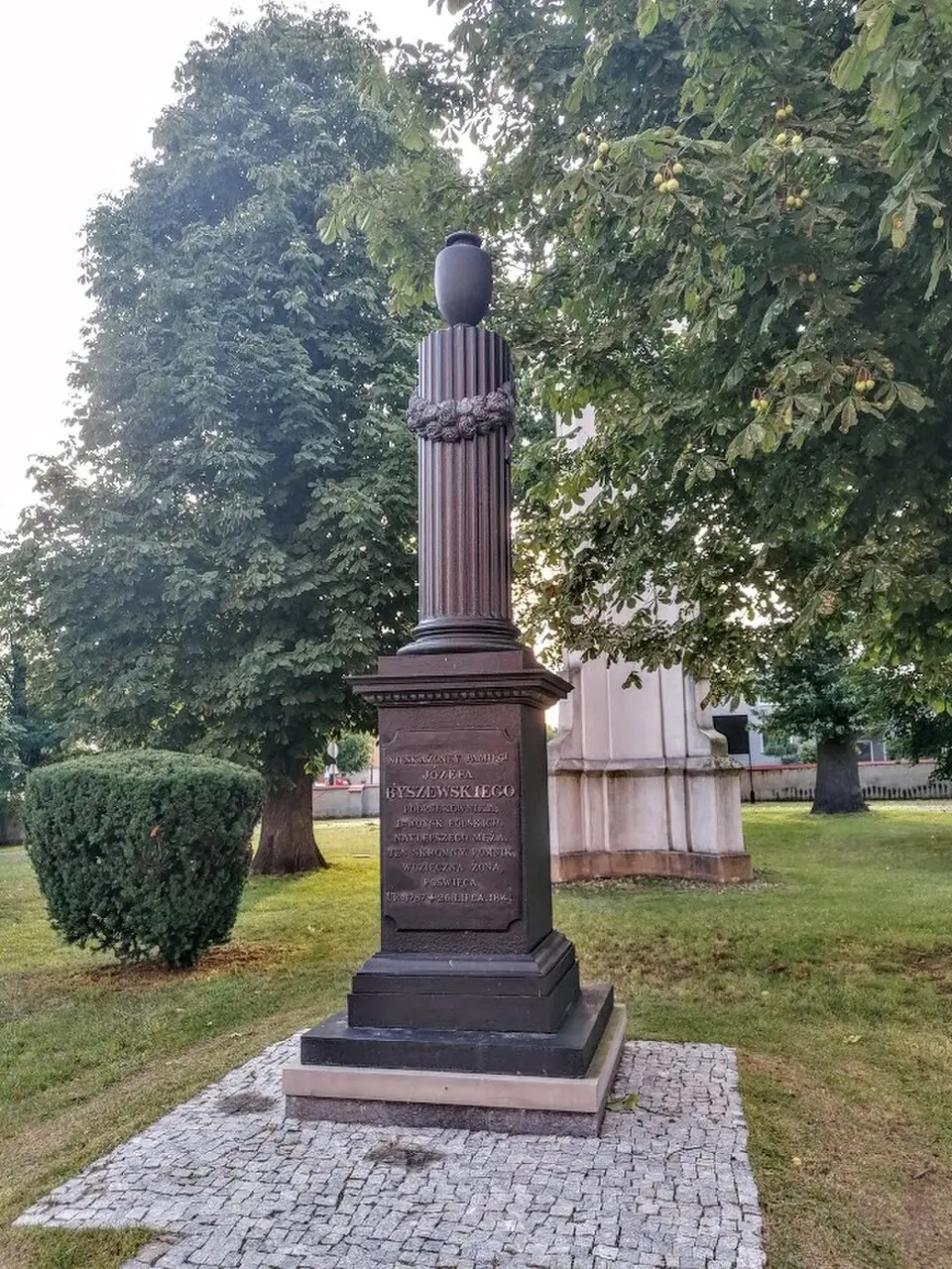 Pomnik Józefa Byszewskiego w Kłodawie
