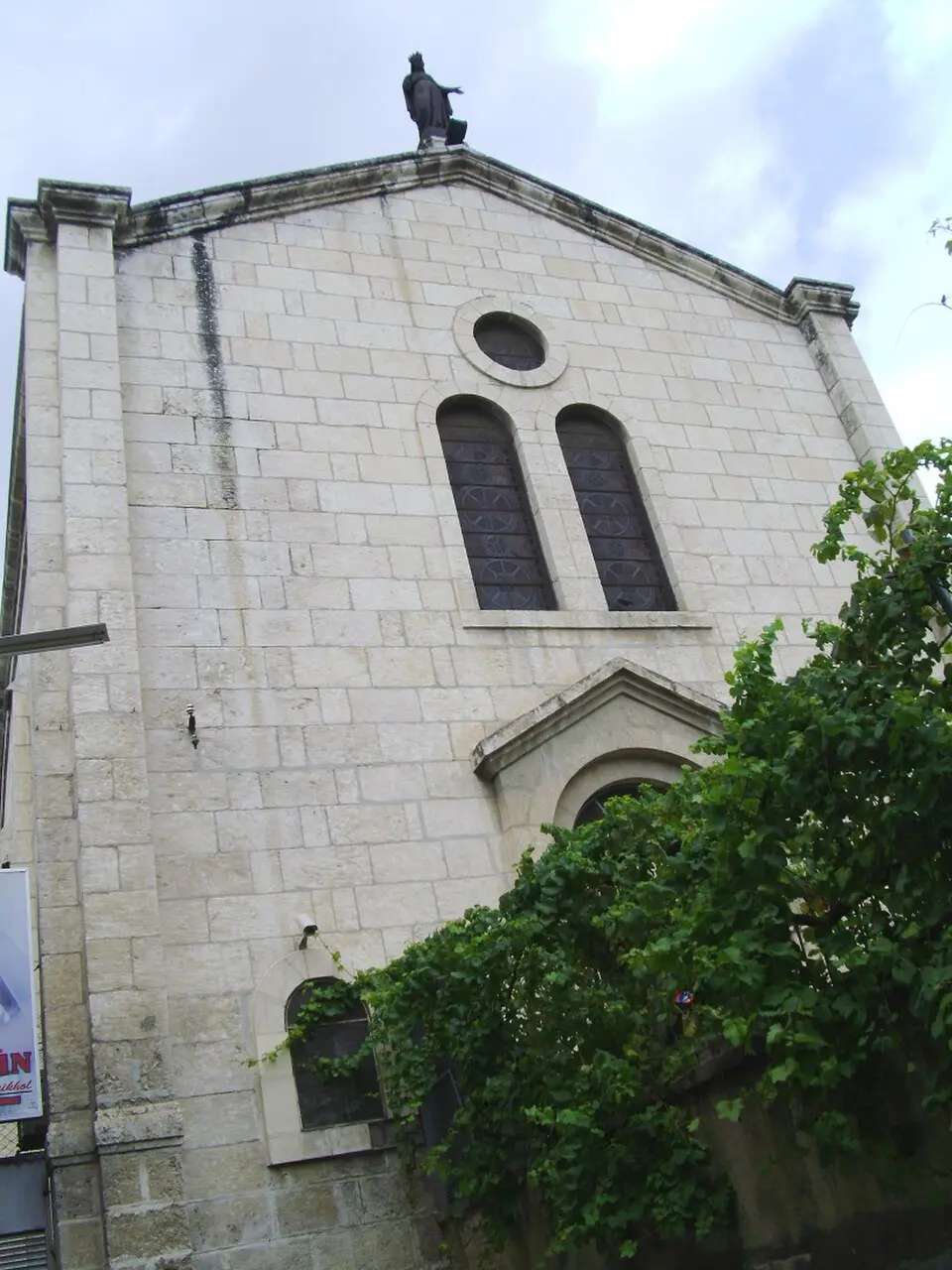 Bild: Seyhan668 · CC BY-SA 3.0 Sankt Paulus Kirche