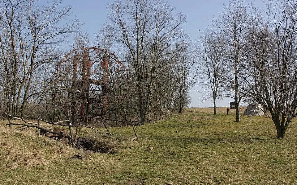Immagine: RomanM82 · CC BY-SA 3.0 Památník Bratislavsko-brněnské operace