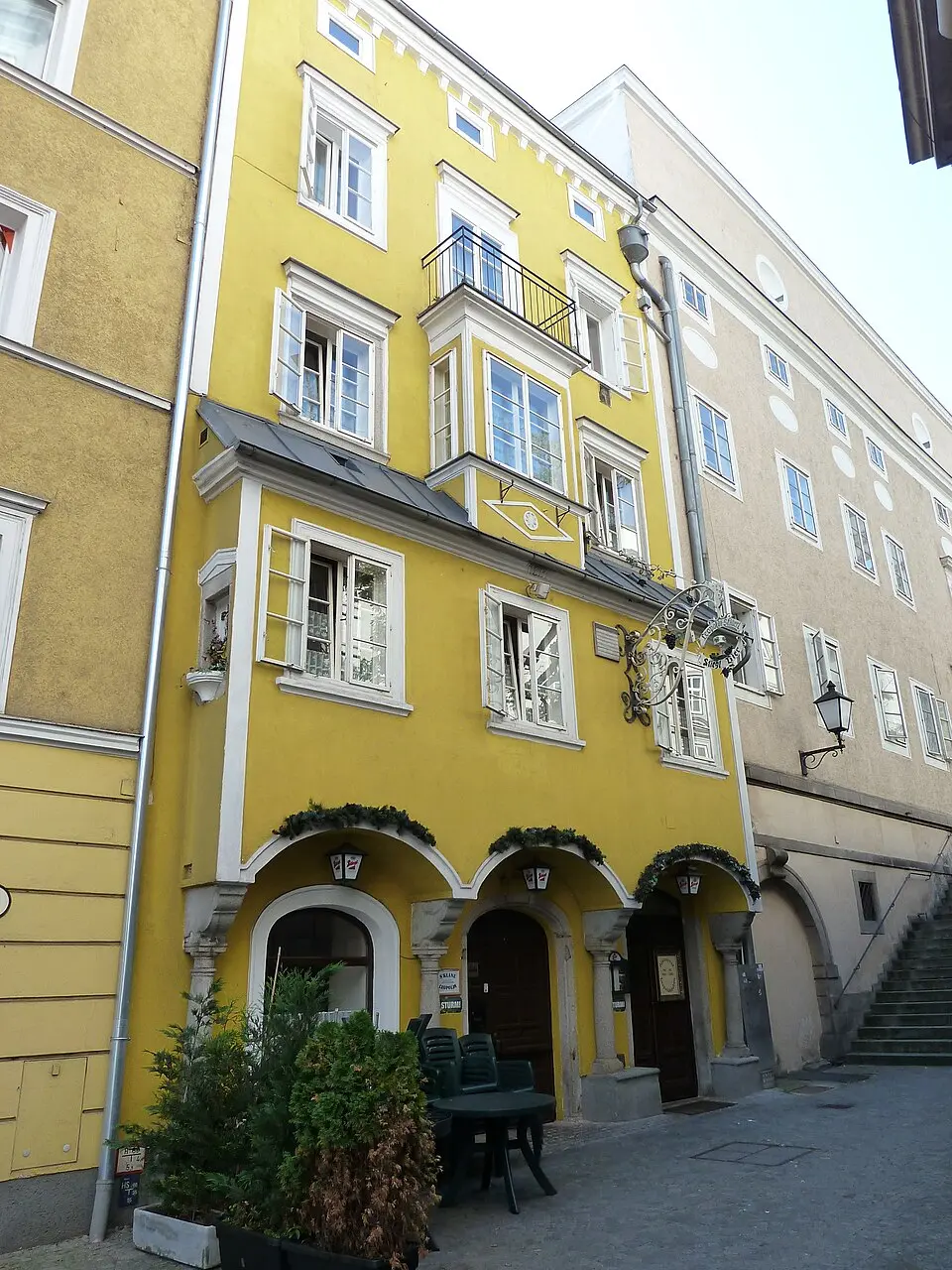 Adlergasse 6