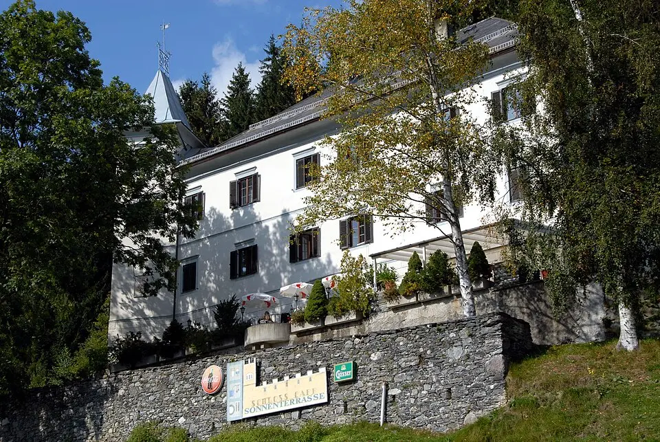 Obrázok: Johann Jaritz · CC BY-SA 3.0 AT Ansitz Thurnhof