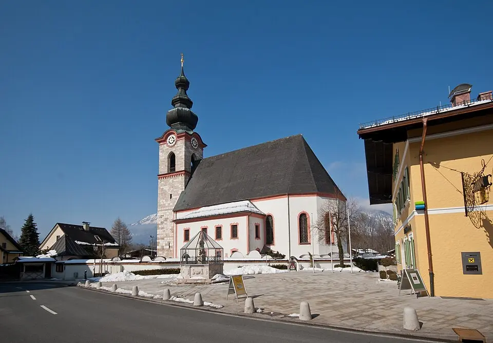 Obrázok: Alupus · CC BY-SA 3.0 Pfarrkirche Großgmain