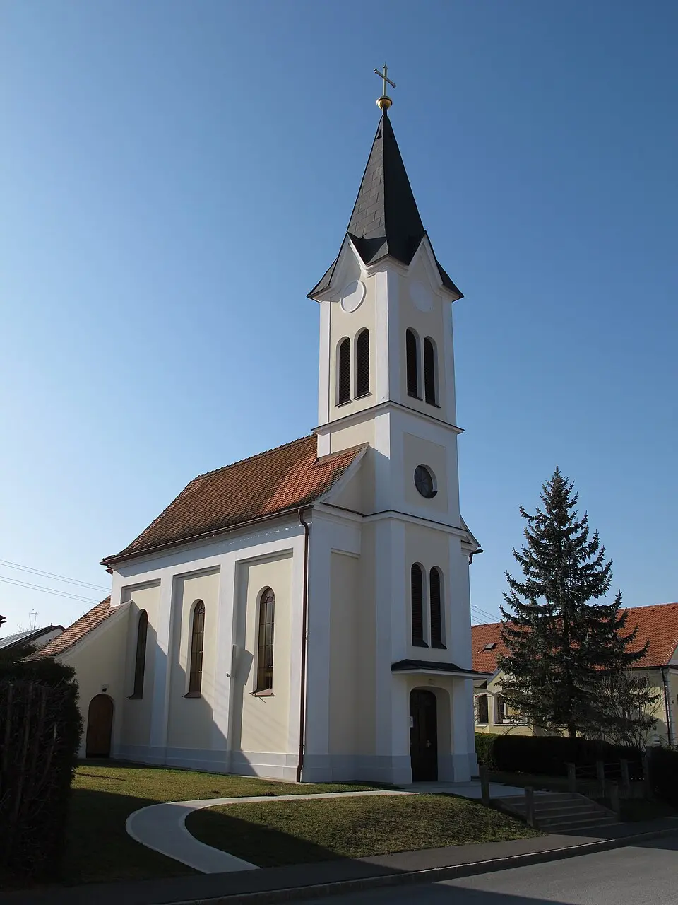 Image: Ueb-at · CC BY-SA 3.0 Kath. Filialkirche hl. Anna