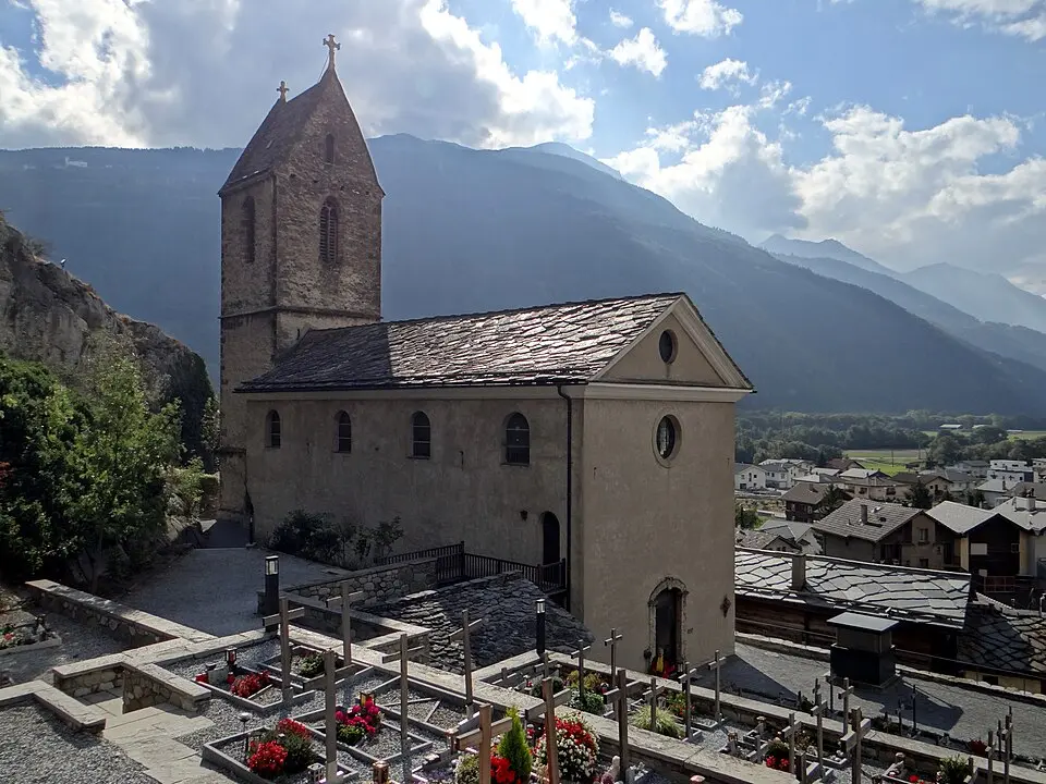 Kirche St. Maria mit Beinhaus