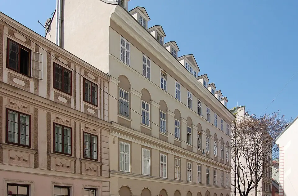 Kirchberggasse 17