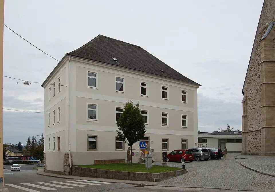 Immagine: Michael Kranewitter · CC BY-SA 3.0 AT Bürgerhaus