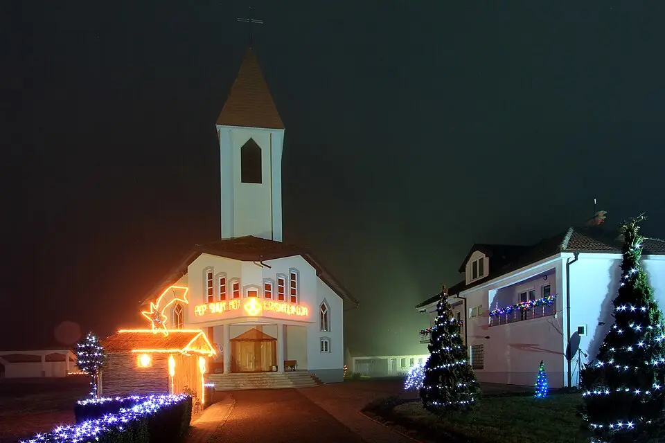 Medieval church in Pjetershan