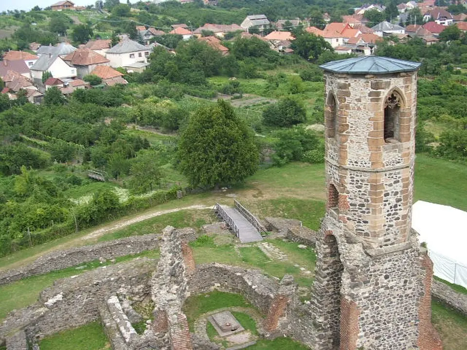 Kisnána