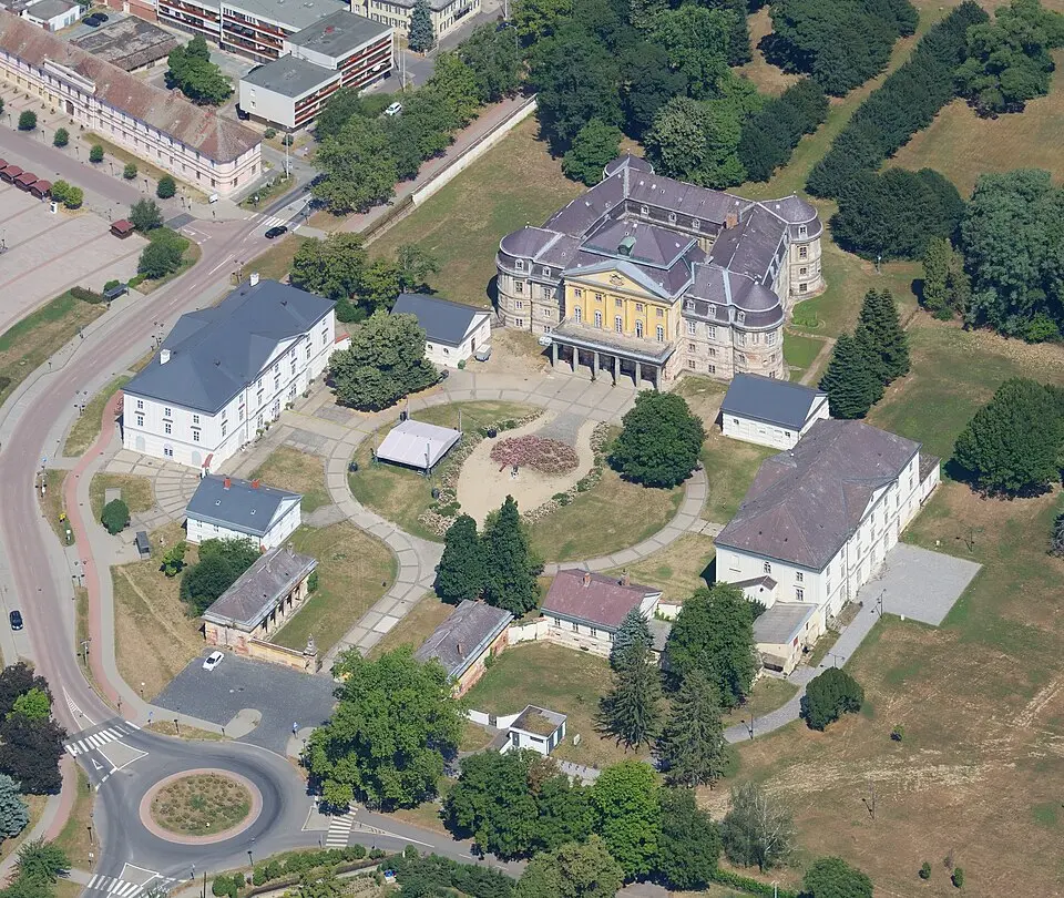 Image: Carsten Steger · CC BY-SA 4.0 Körmend Castle