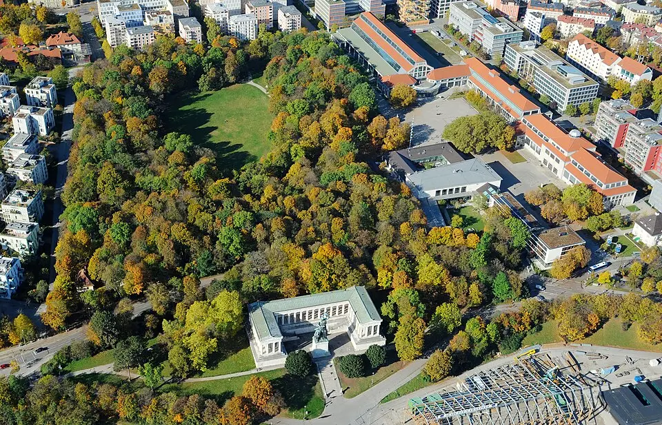 Image: Carsten Steger · CC BY-SA 4.0 Bavariapark (Munich)