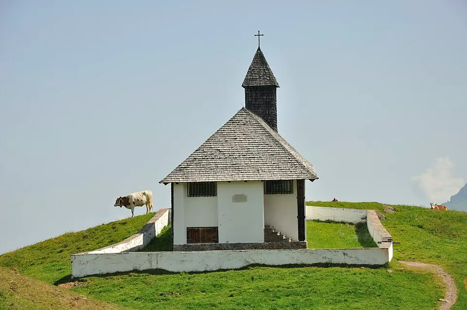 Hahnenkamm-Kapelle, Bernhard-Kapelle