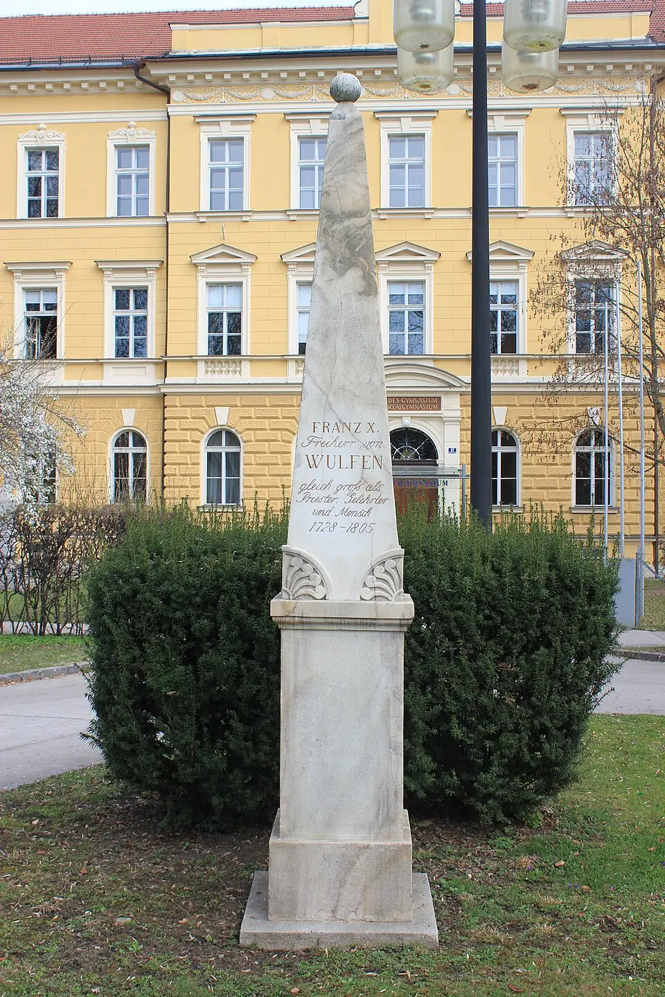 Obrázok: Raul de Chissota · Public domain Wulfendenkmal