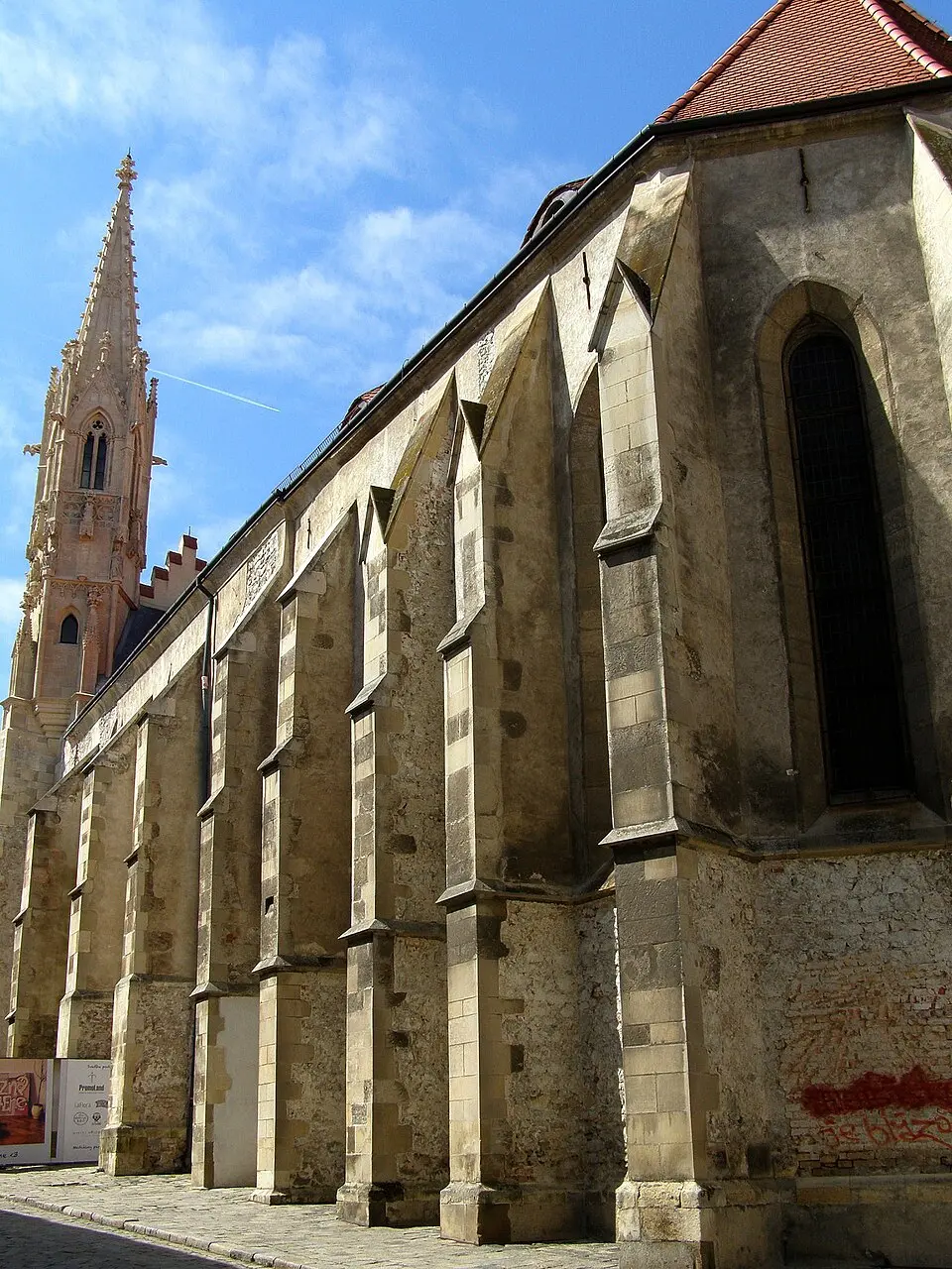 Kostol a kláštor klarisiek (Bratislava)