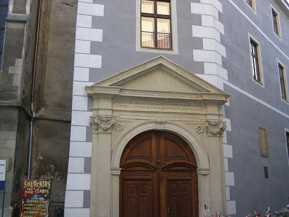 klariský kláštor, kláštor klarisiek