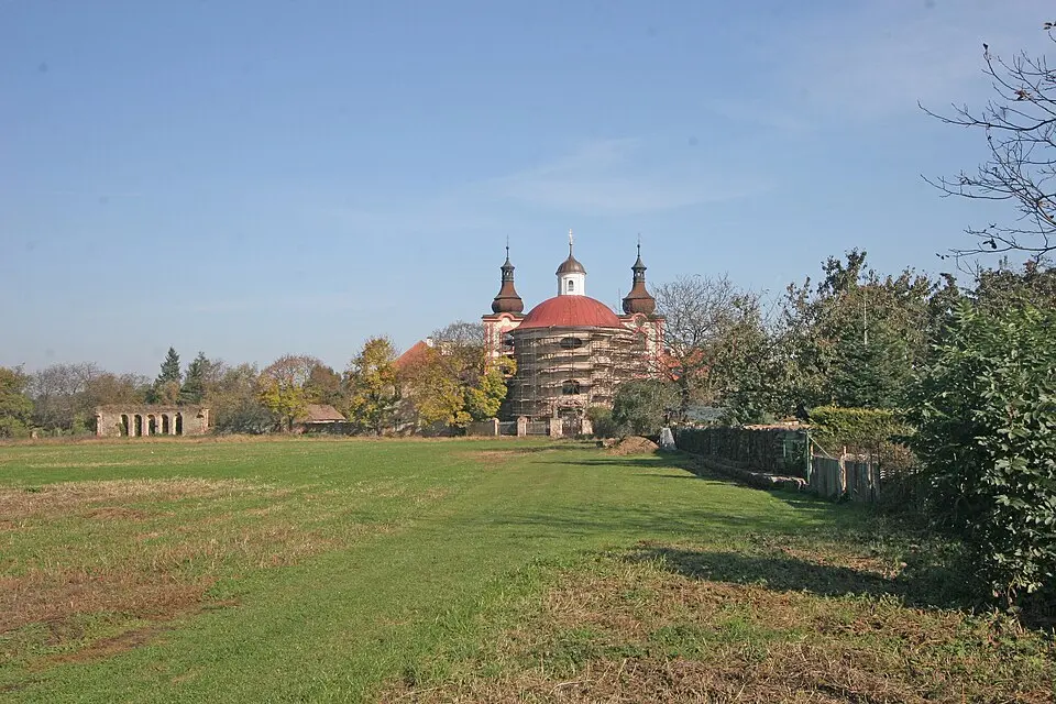 Kép: Petr1888 · CC BY-SA 3.0 dominikánský klášter s kostelem svaté Anny
