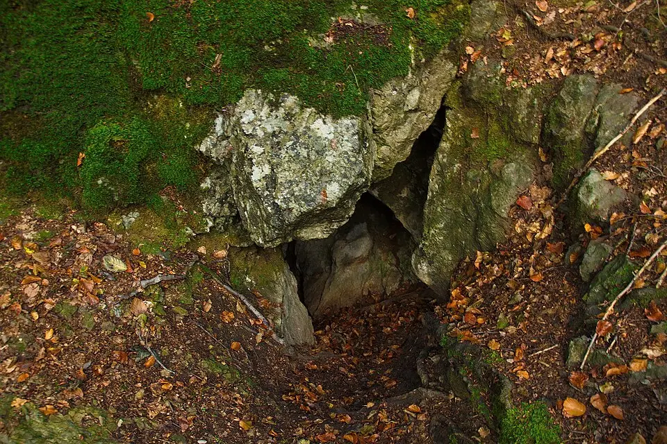 Kleine Burschenhöhle