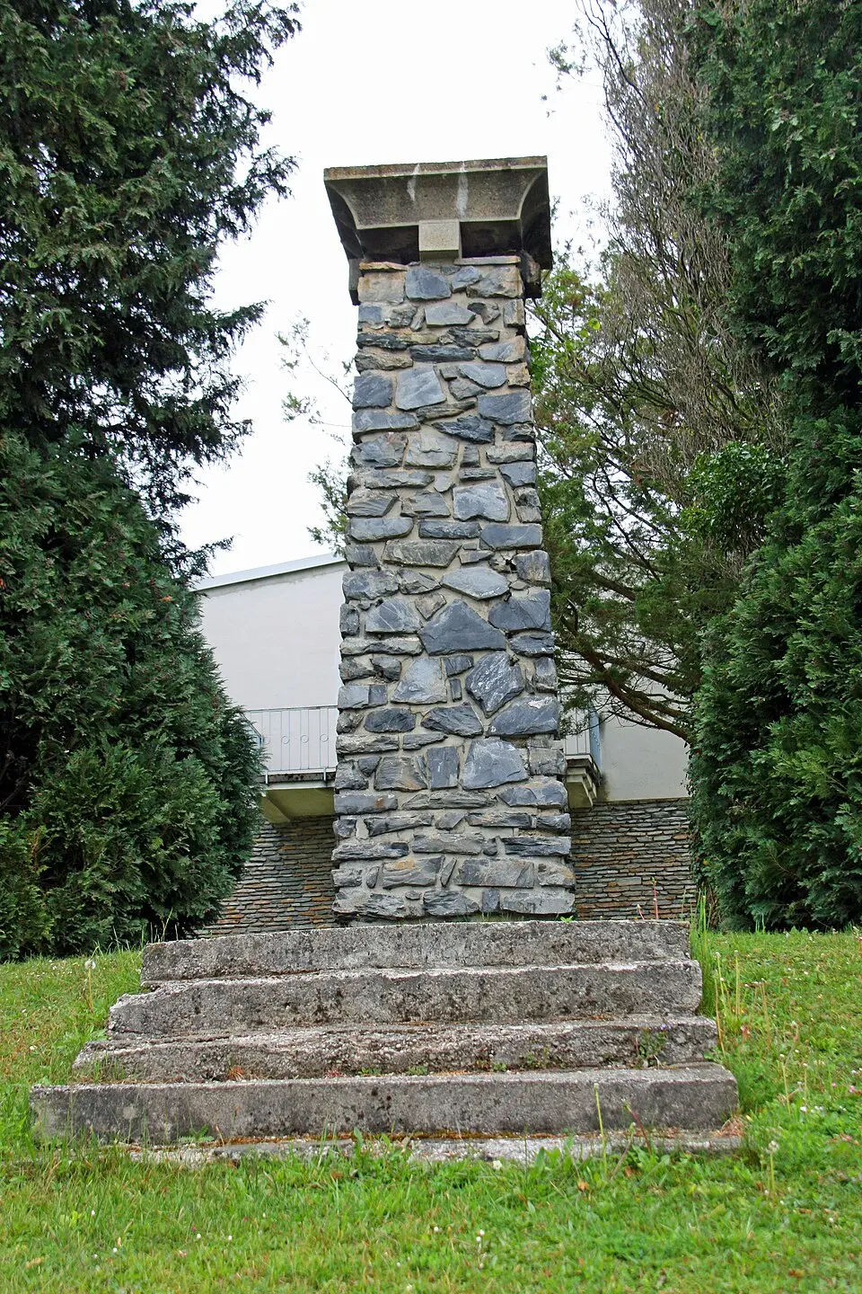 Slika: Blickpunkt51 · CC BY-SA 4.0 „Kleines Anschlussdenkmal“