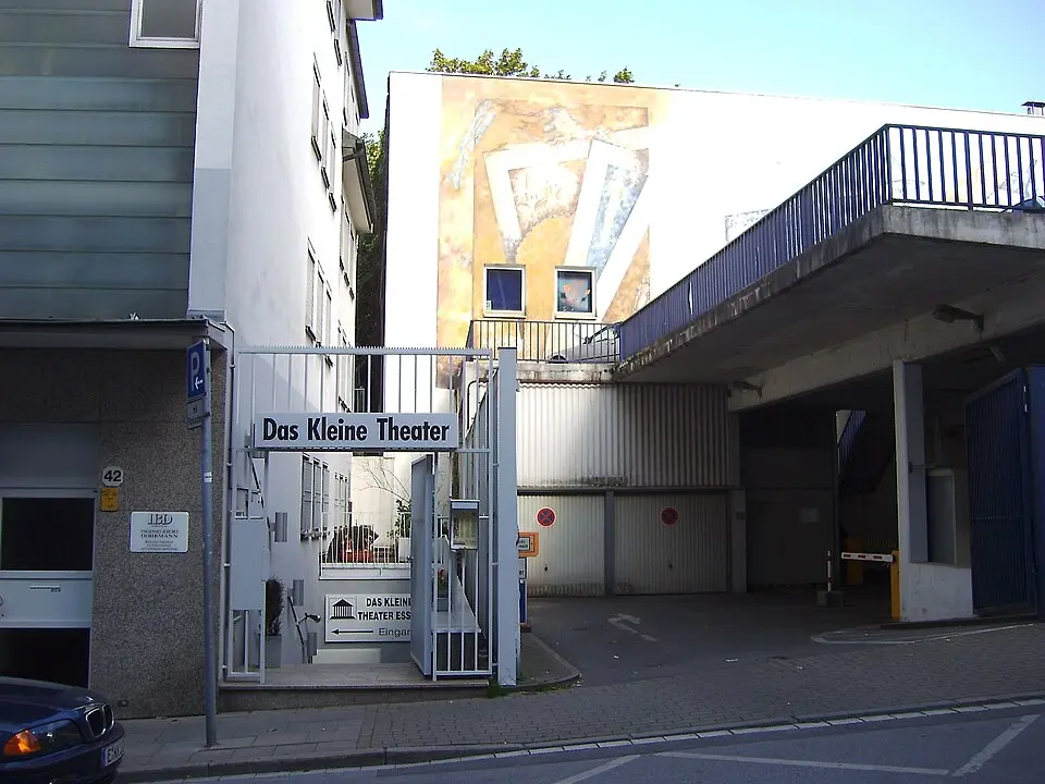 Image: Kungfuman · CC BY-SA 3.0 Das Kleine Theater Essen