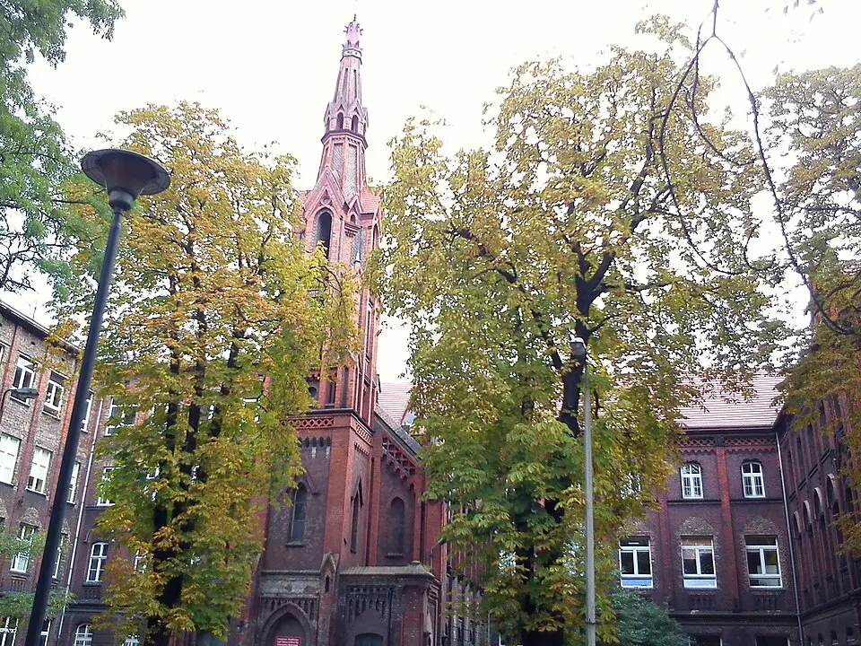 Klasztor ss. Sacre-Coeur de Dieu, ob. szpital kliniczny nr 4 im. Wiktora Degi
