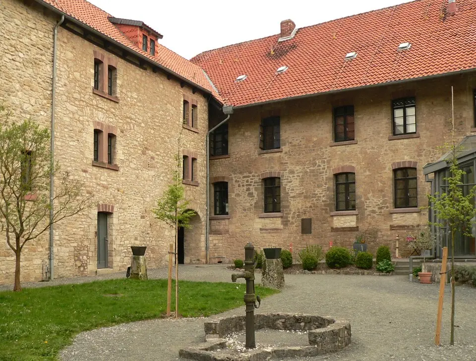 Slika: Axel Hindemith · CC BY 3.0 Kloster Brunshausen