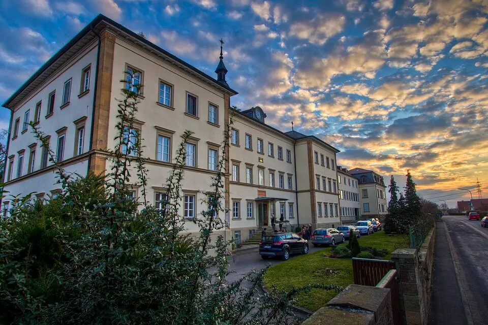 Kloster Maria Schnee (Lülsfeld)