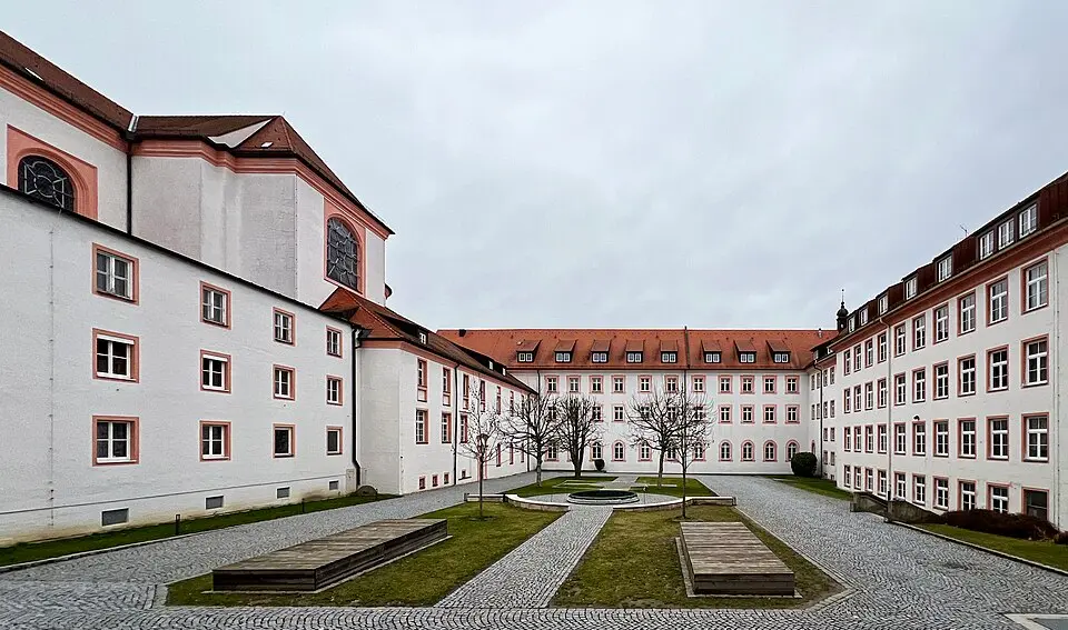 Bild: Burkhard Mücke · CC BY 4.0 Augustinerchorherrenstift Rohr