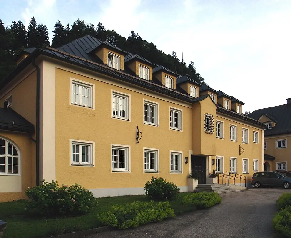 Missions- und Exerzitienhaus Kleinholz mit Kapelle