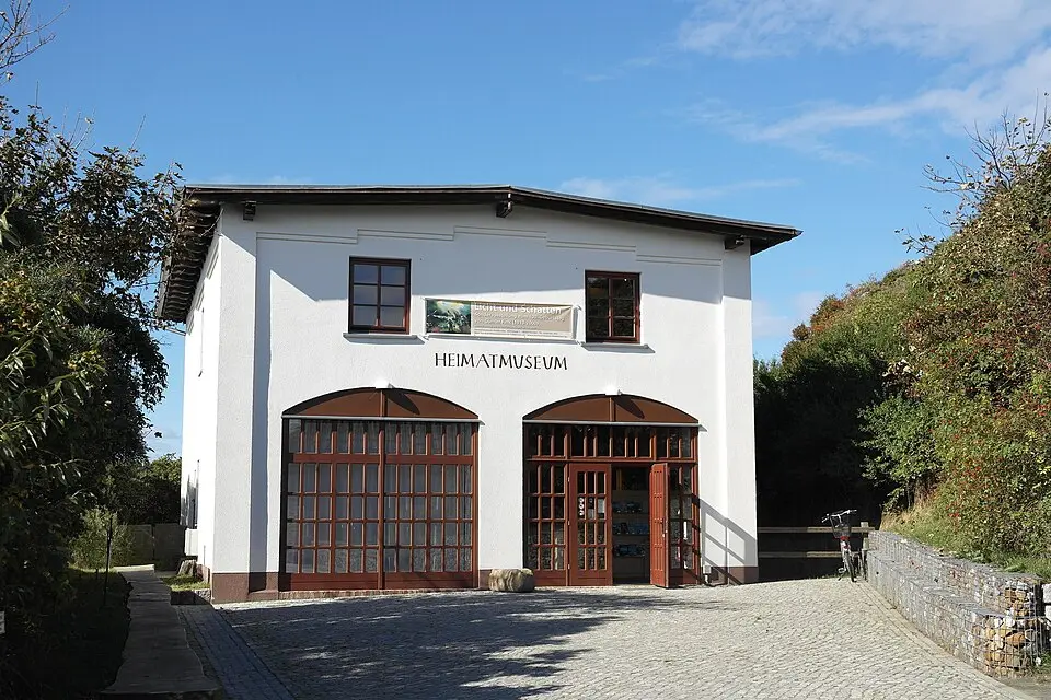 Image: Global Fish · CC BY-SA 3.0 Heimatmuseum Hiddensee