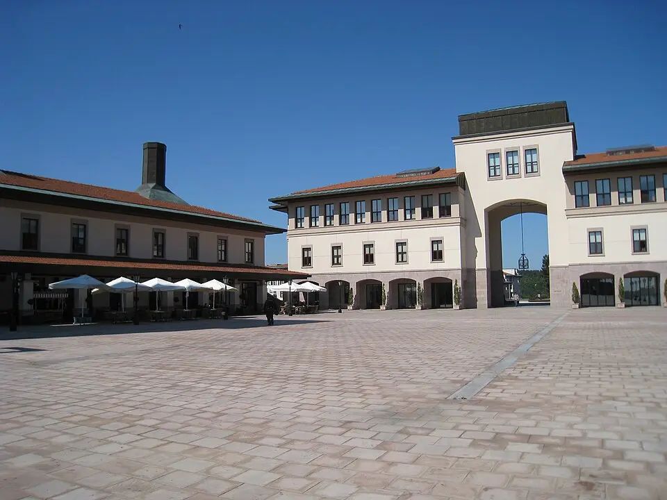 Koç Üniversitesi