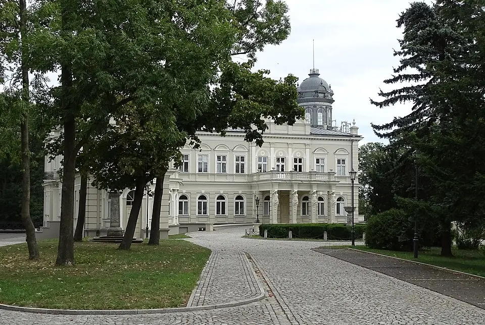 Pałac w Kościelcu