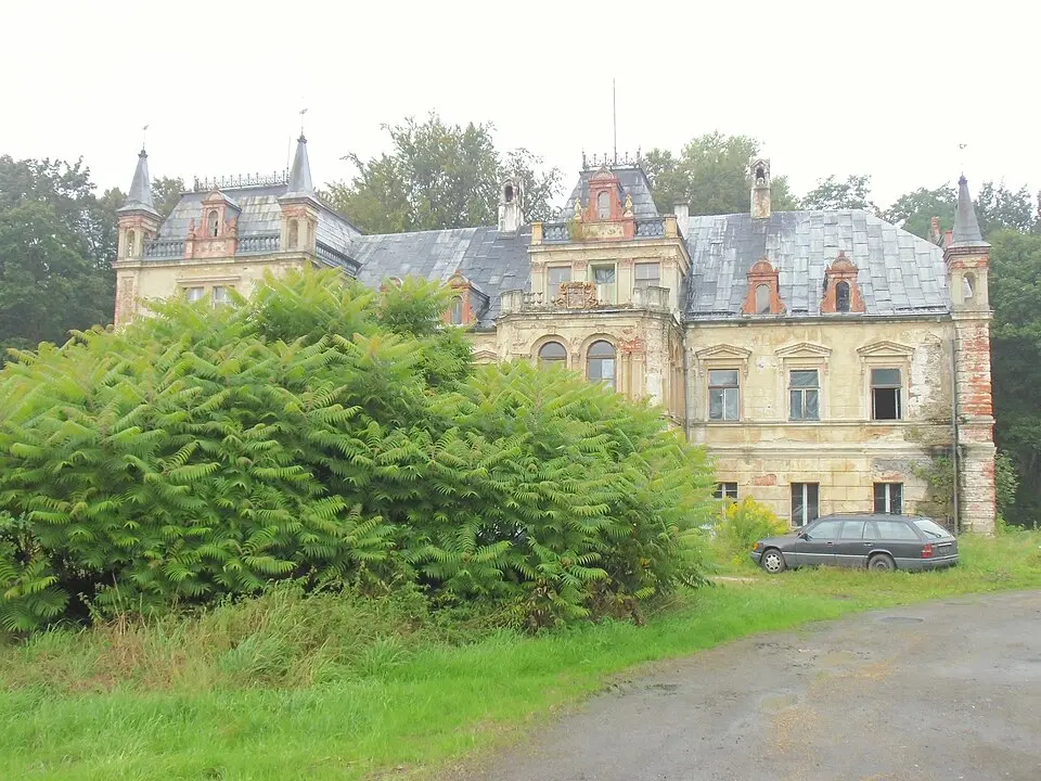 Zespół pałacowy (nr 2)
