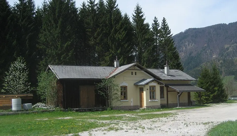 Slika: Priwo · Public domain Bahnhof Kogelsbach