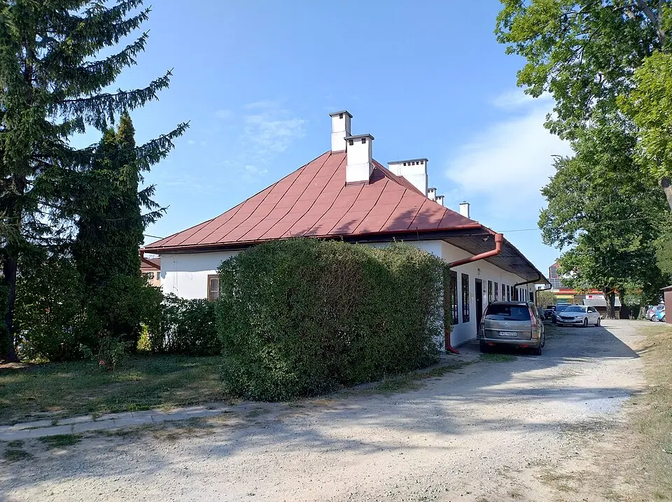 Oficyna pałacowa