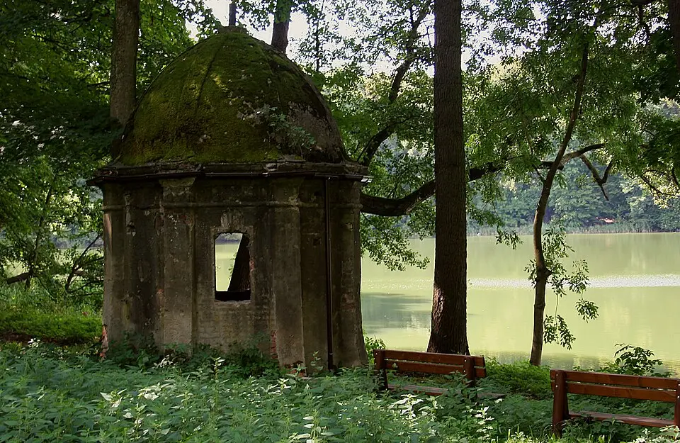 Park pałacowy
