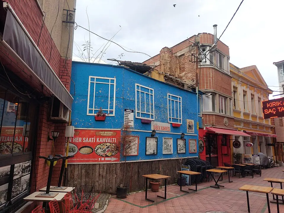 Konut (Camikebir, 1. Namazgah Sokak)