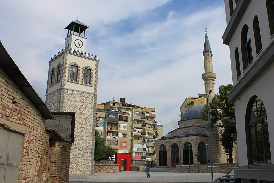 Kulla e sahatit e Korçës